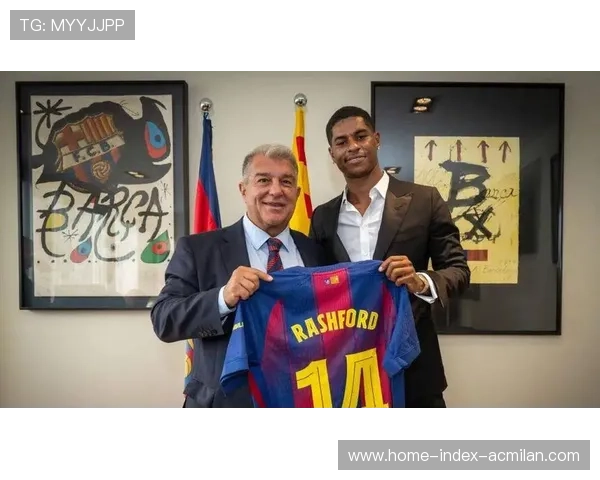 拉什福德在巴萨重获光芒引爆热议曼联球迷分成对立阵营争论不断声 拉什福德在巴萨重获光芒引爆热议曼联球迷分成对立阵营争论不断声