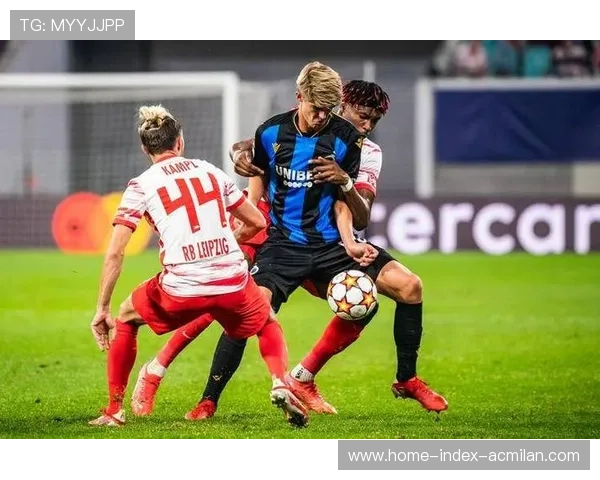 巴萨三度追平布鲁日,防守问题暴露,晋级仍充满变数 巴萨三度追平布鲁日,防守问题暴露,晋级仍充满变数