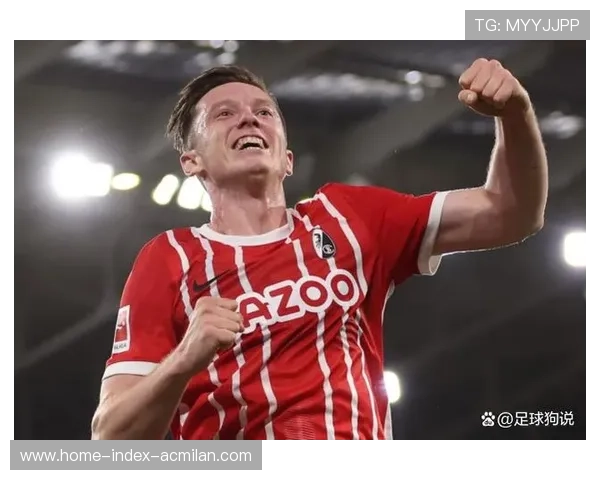 佛罗伦萨弧顶转移创造射门机会