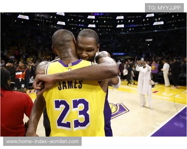 传奇巨星：詹姆斯和杜兰特的巅峰对决！，nba詹姆斯和杜兰特