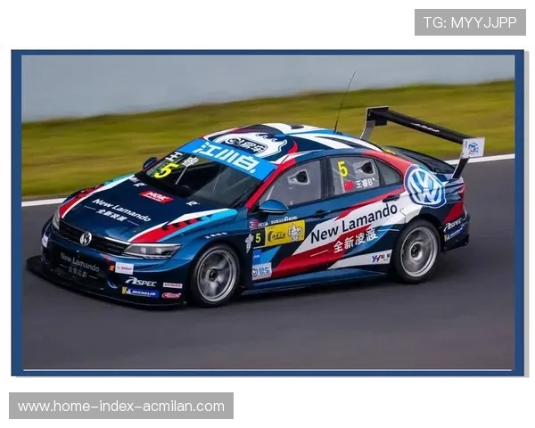 赛车尾翼掉落却继续比赛